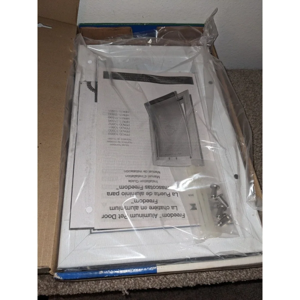 PetSafe Aluminum Pet Door Small 1- 15lb  PPA11-10915  Door Entry‎